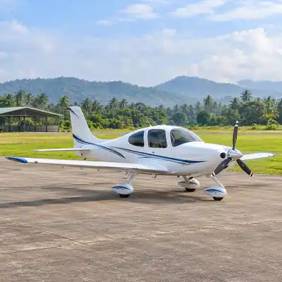Light Aircraft Charter & Hire